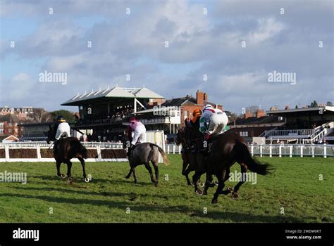 Mares Novices’ Hurdle 2024 .